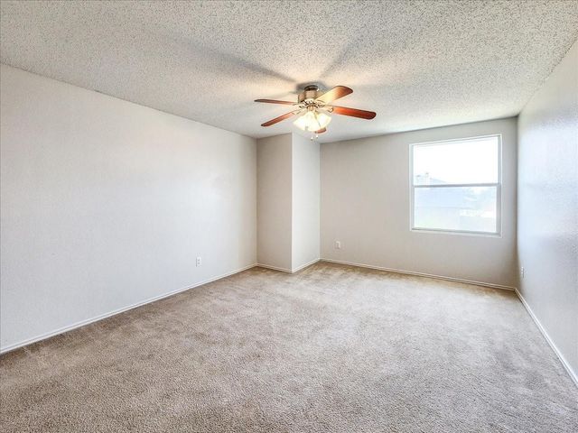 601 Jagera Way, Arlington, TX 76002