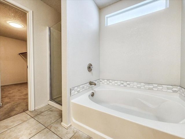 601 Jagera Way, Arlington, TX 76002