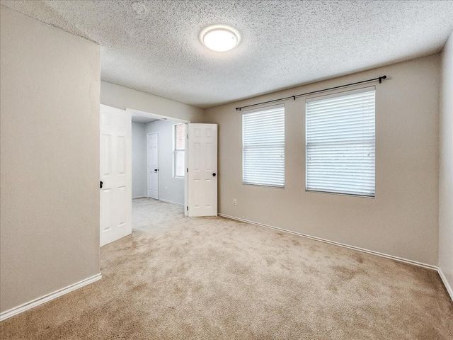 601 Jagera Way, Arlington, TX 76002