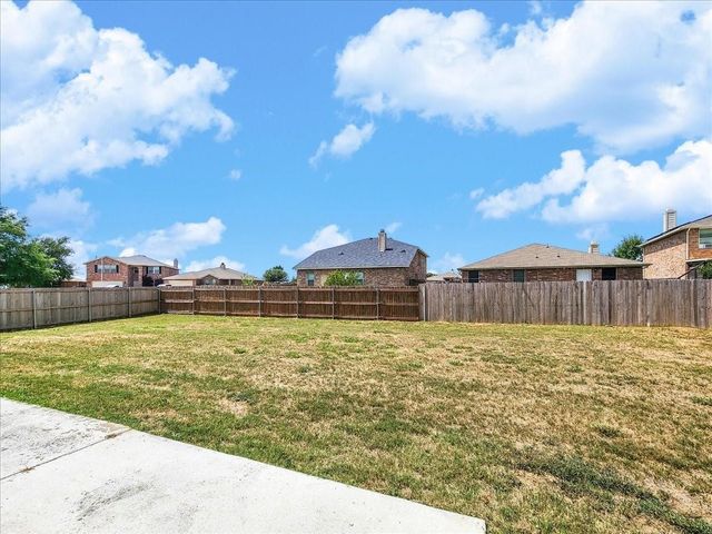 601 Jagera Way, Arlington, TX 76002