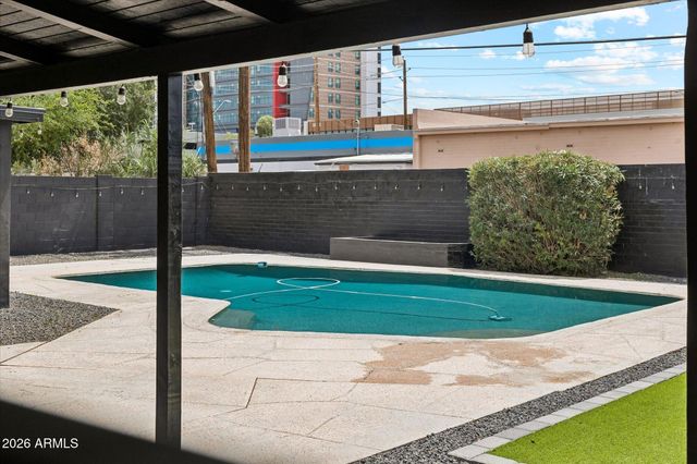 1731 E VERDE Lane, Phoenix, AZ 85016