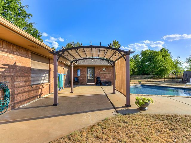 20383 N Council Road, Edmond, OK 73012