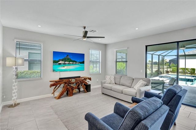 18298 Ridgeline DR, Estero, FL 33928