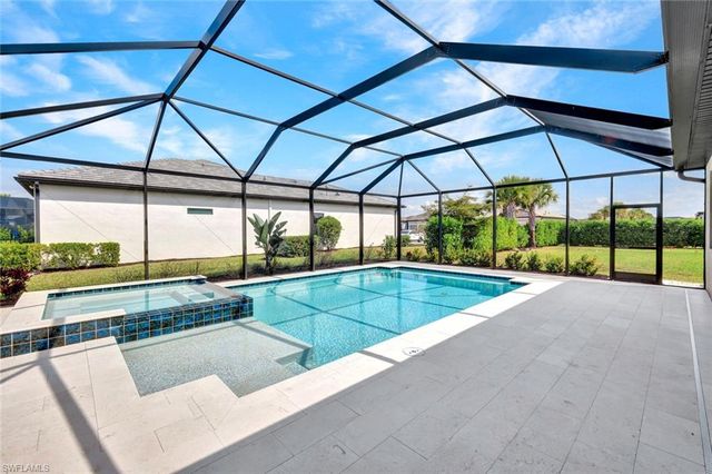 18298 Ridgeline DR, Estero, FL 33928