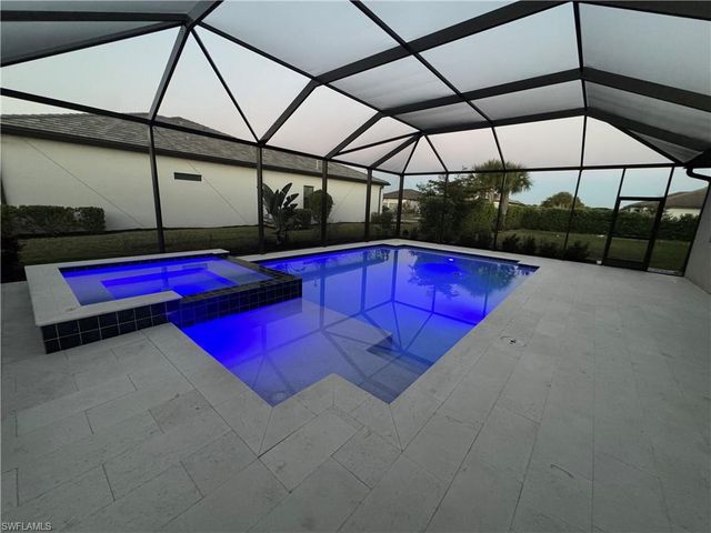 18298 Ridgeline DR, Estero, FL 33928