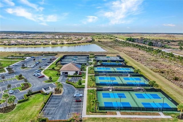 18298 Ridgeline DR, Estero, FL 33928