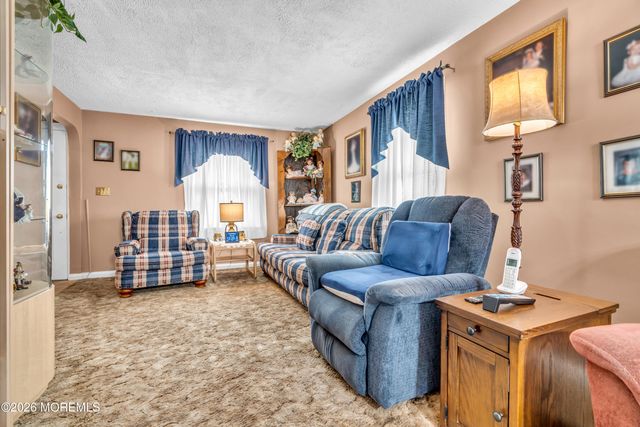 686 Colgate Avenue, Perth Amboy, NJ 08862