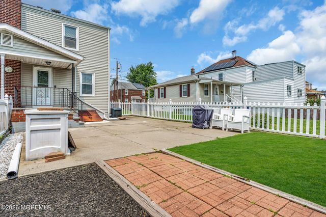 686 Colgate Avenue, Perth Amboy, NJ 08862