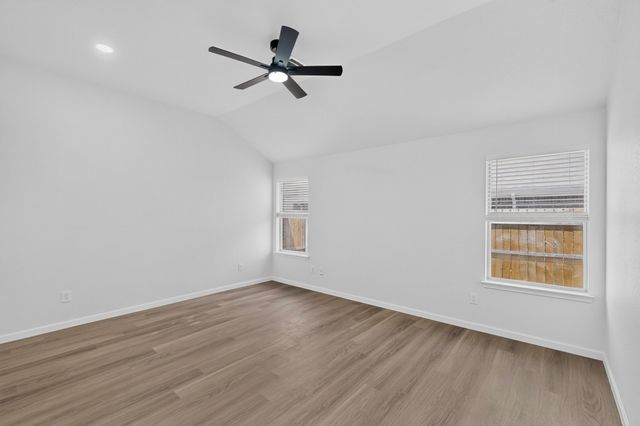 6009 Iris Drive, Rowlett, TX 75089
