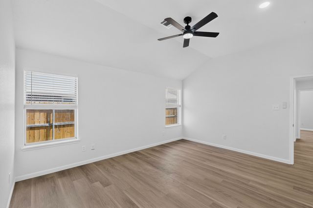 6009 Iris Drive, Rowlett, TX 75089