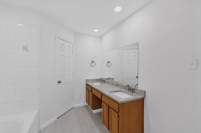 6009 Iris Drive, Rowlett, TX 75089
