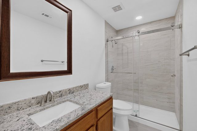 6009 Iris Drive, Rowlett, TX 75089