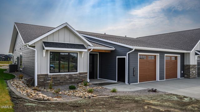 4121 Ivory Lane, Bismarck, ND 58503 property photo