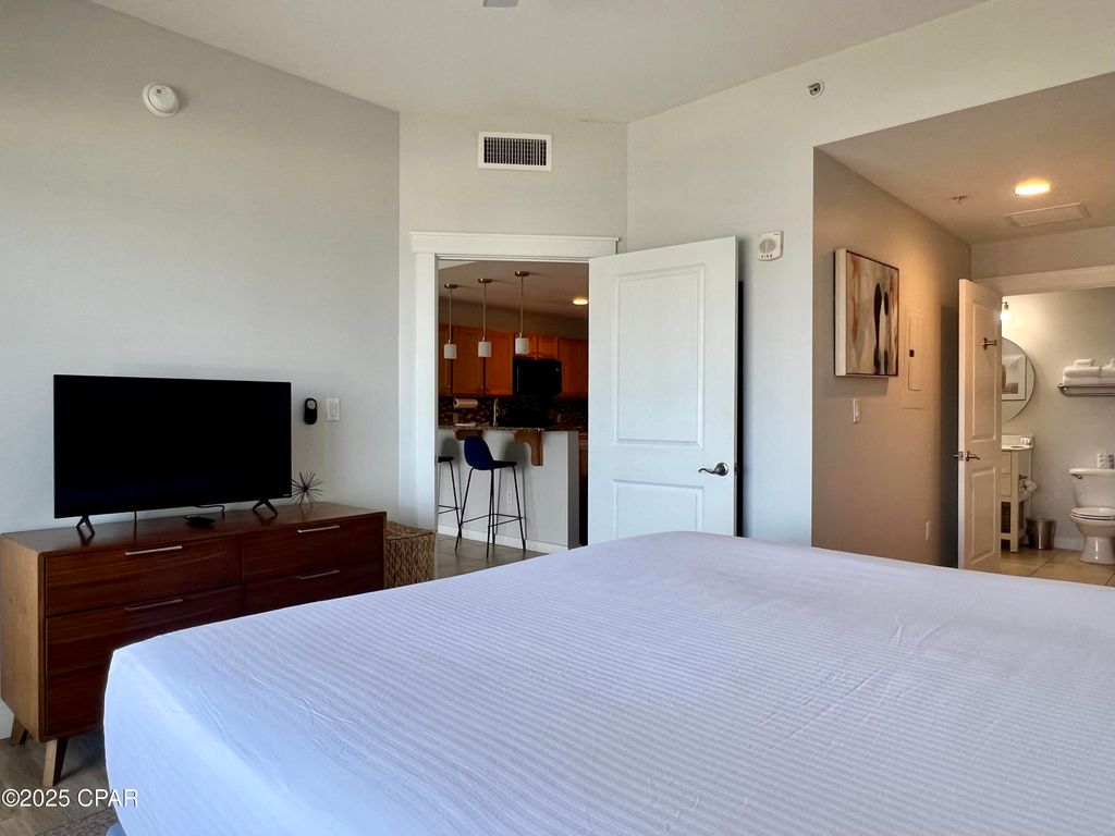 Image 20 of property listing at 15100 Front Beach Road 1307, Panama City Beach, FL 32413