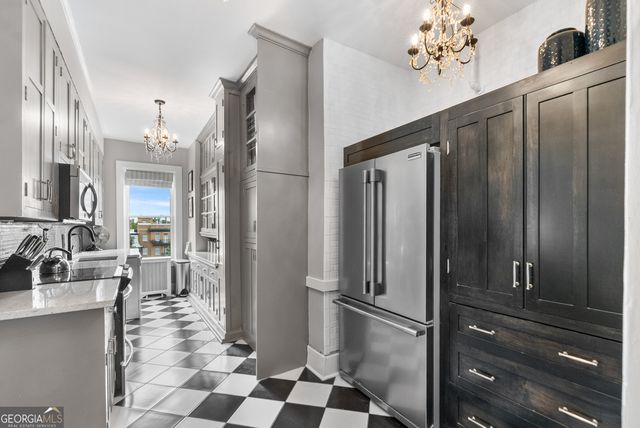 24 E Liberty Street APT 53, Savannah, GA 31401