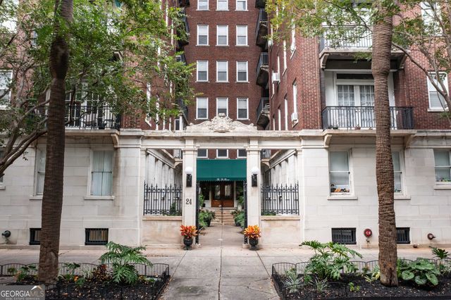 24 E Liberty Street APT 53, Savannah, GA 31401