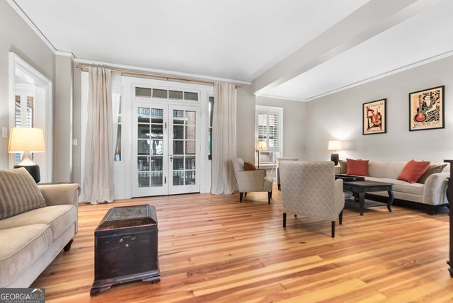 24 E Liberty Street APT 53, Savannah, GA 31401