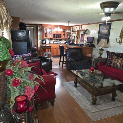 505 E St., Columbia, MS 39429