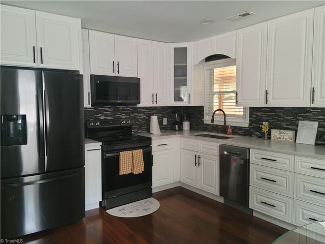 1411 Town Street, Greensboro, NC 27407