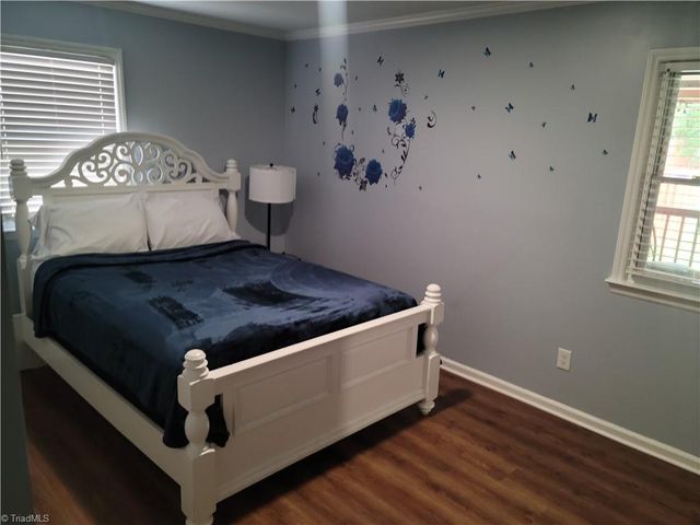 1411 Town Street, Greensboro, NC 27407