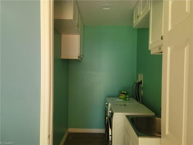 1411 Town Street, Greensboro, NC 27407