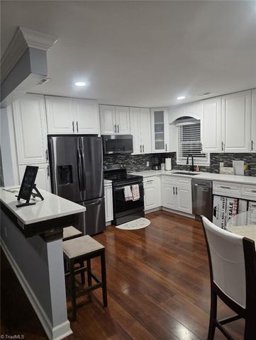 1411 Town Street, Greensboro, NC 27407