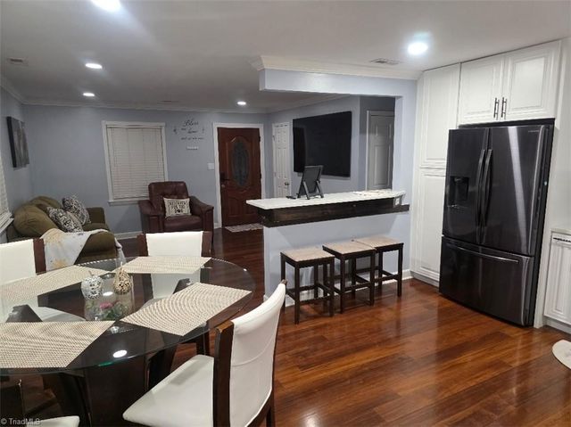 1411 Town Street, Greensboro, NC 27407