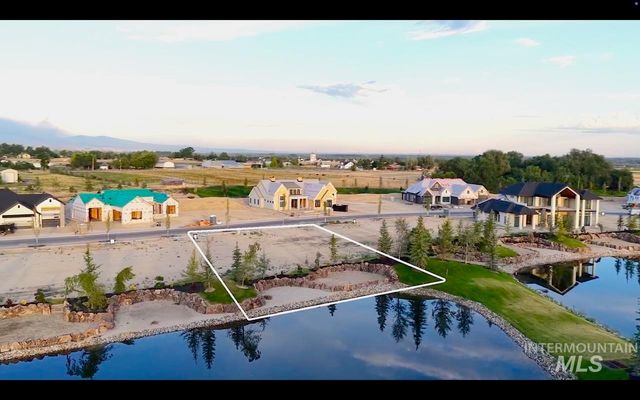 3609 N Templeton Way, Eagle, ID 83616