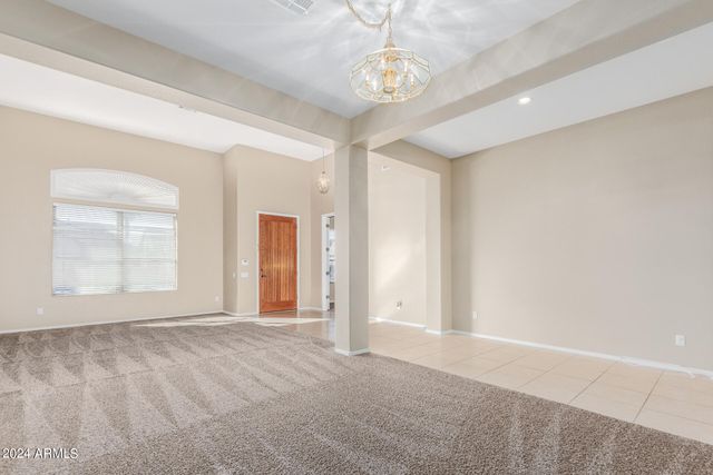 6530 W CHESTER Road, Glendale, AZ 85310