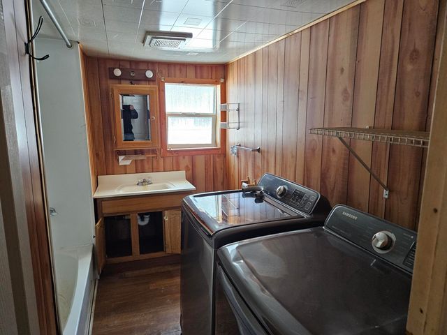 549 Route 374, Saranac, NY 12981