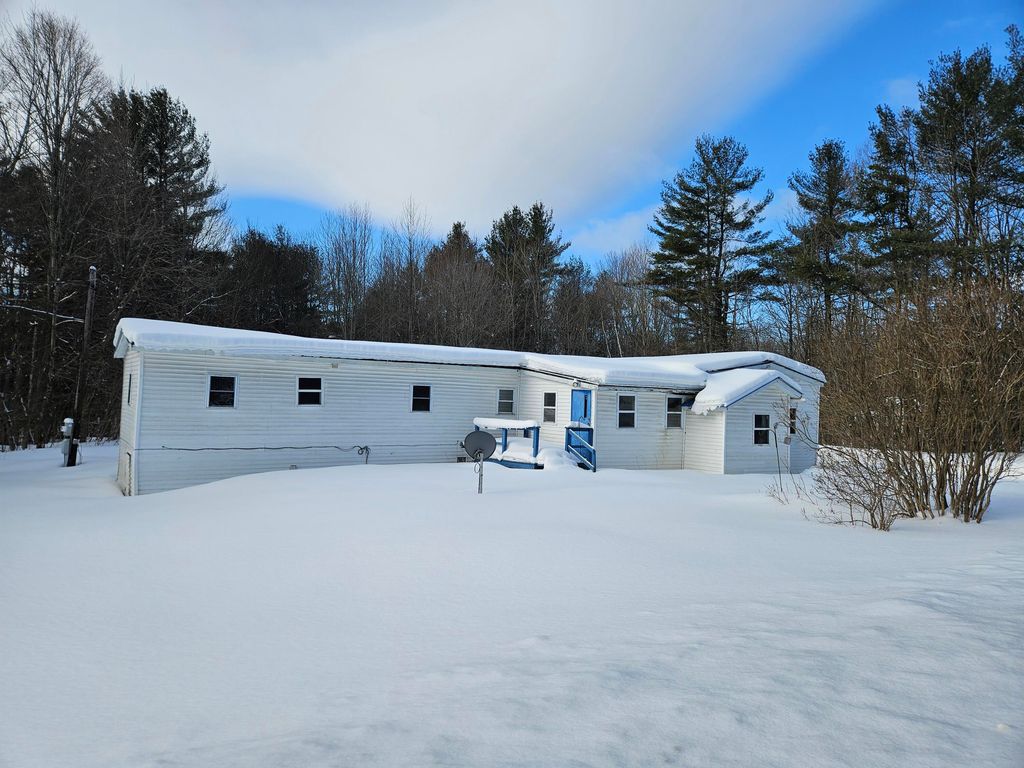 549 Route 374, Saranac, NY 12981