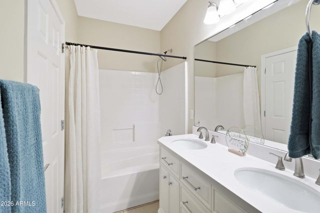 422 W EVERGREEN PEAR Avenue, Queen Creek, AZ 85140