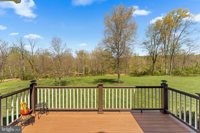 521 CHURCH RD, Hilltown, PA 18927