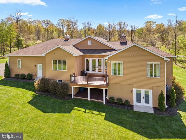 521 CHURCH RD, Hilltown, PA 18927
