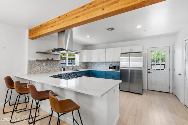 3207 E 2nd Street, Tucson, AZ 85716