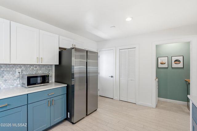 3207 E 2nd Street, Tucson, AZ 85716
