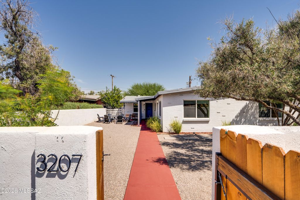 3207 E 2nd Street, Tucson, AZ 85716