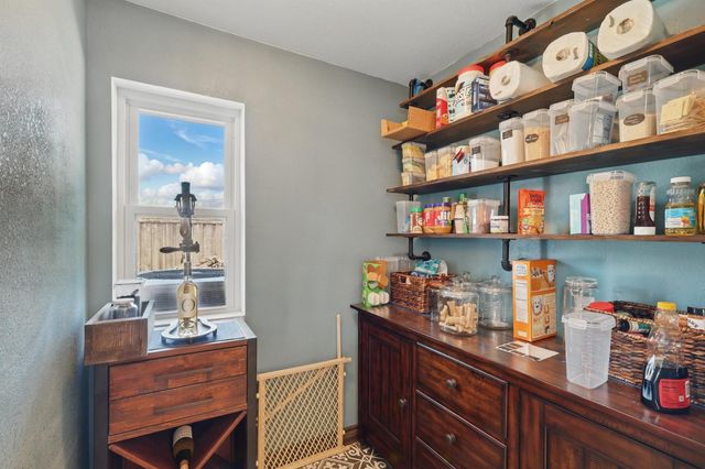 913 Ashland Court, Mansfield, TX 76063