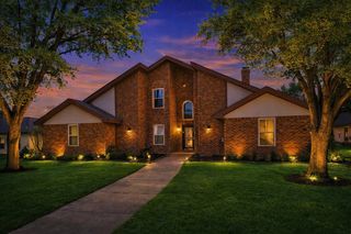 913 Ashland Court, Mansfield, TX 76063