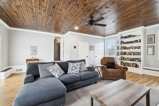 113 Dorman Dr, Columbia, TN 38401