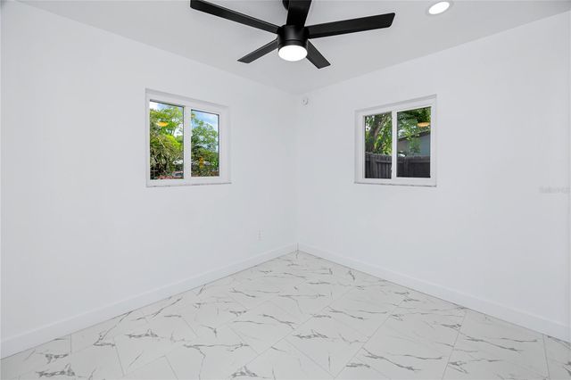 4095 LOCUST STREET NE, St Petersburg, FL 33703