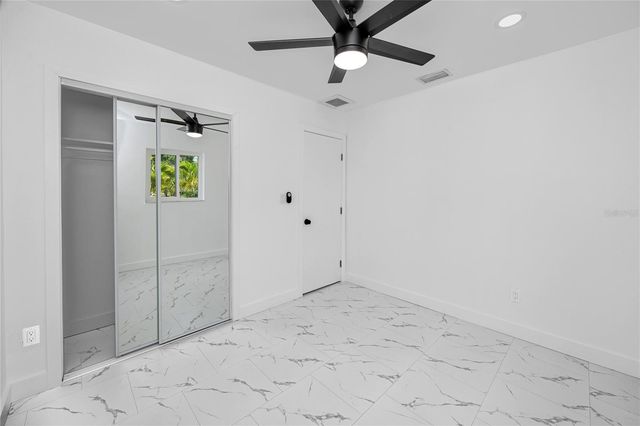 4095 LOCUST STREET NE, St Petersburg, FL 33703
