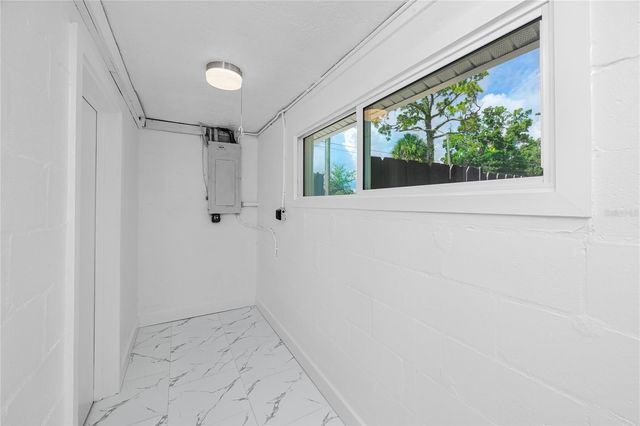 4095 LOCUST STREET NE, St Petersburg, FL 33703