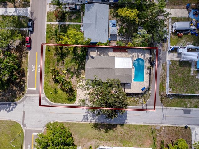 4095 LOCUST STREET NE, St Petersburg, FL 33703