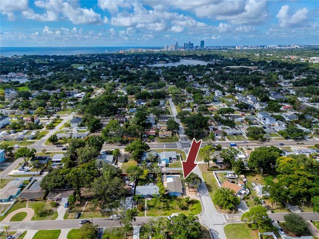 4095 LOCUST STREET NE, St Petersburg, FL 33703