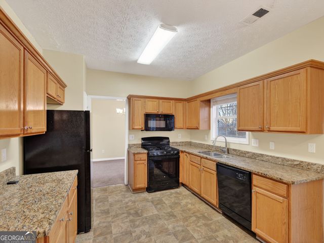 2382 Miller Oaks Circle, Decatur, GA 30035