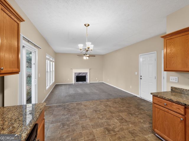 2382 Miller Oaks Circle, Decatur, GA 30035