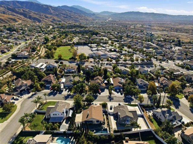 7430 Smokewood Road, Highland, CA 92346
