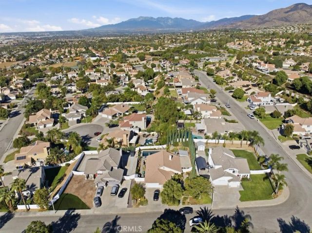 7430 Smokewood Road, Highland, CA 92346