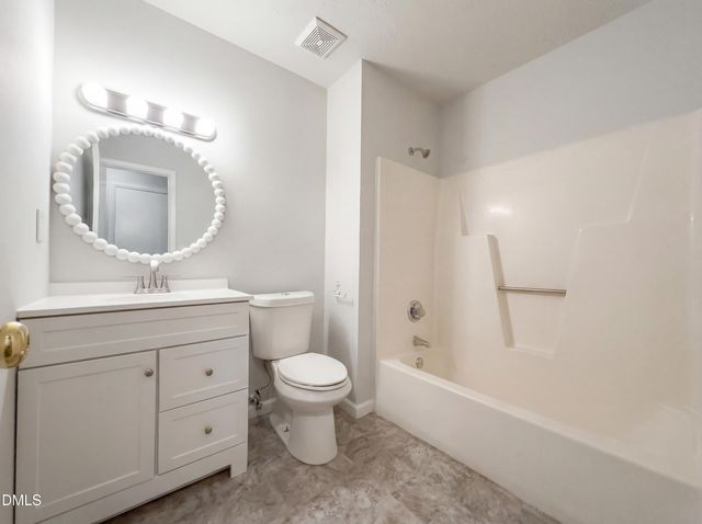 7594 Beverly Drive, Fayetteville, NC 28314